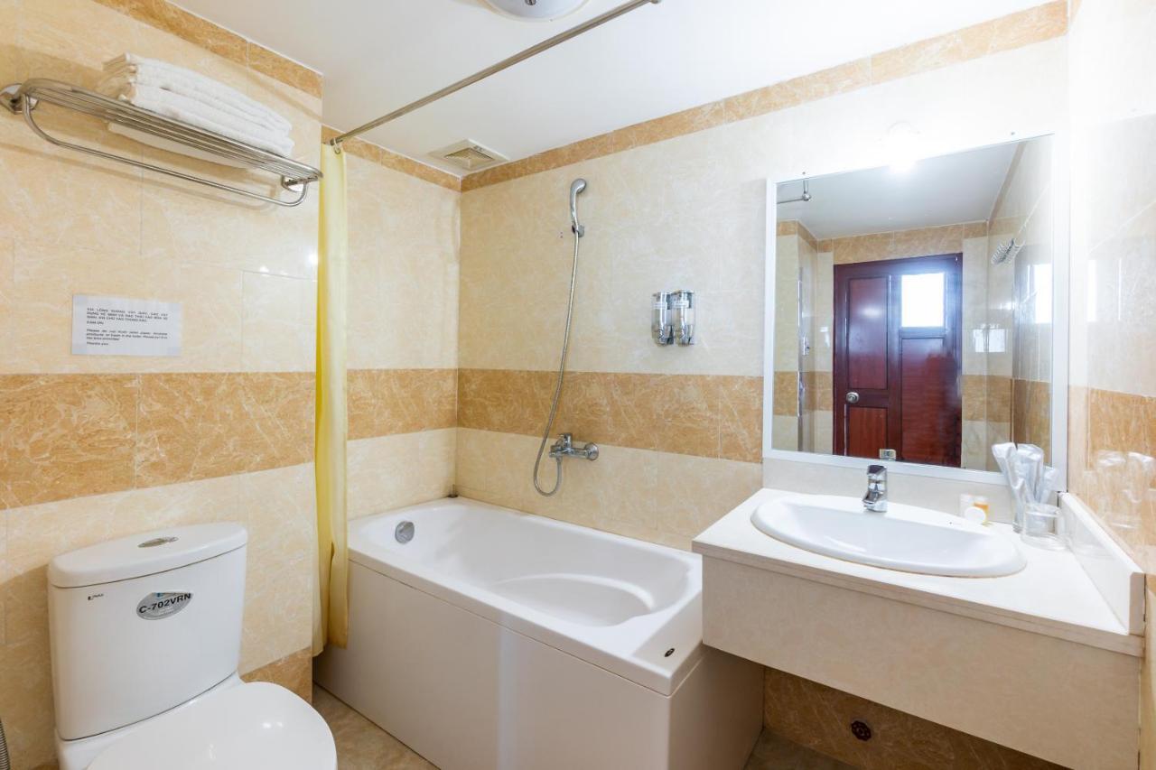 Oyo 455 Grand Bostand Hotel Da Nang Exterior photo
